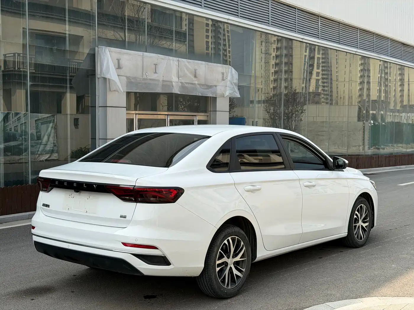 GEELY AUTOMOBILE EMGRAND