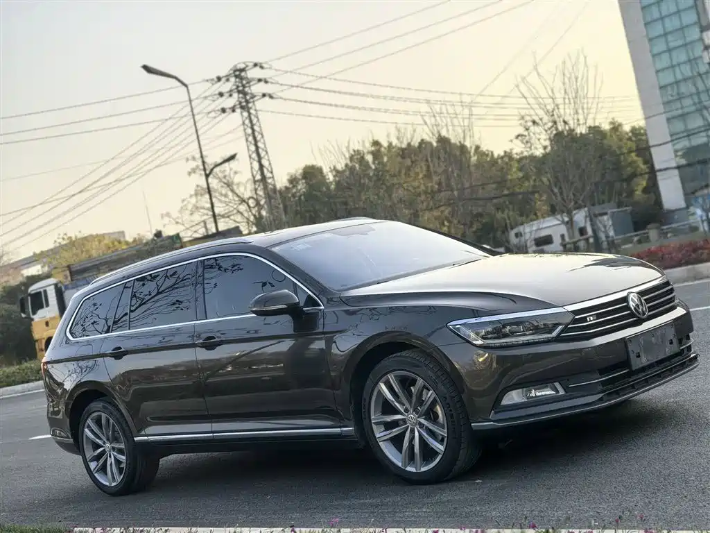 Volkswagen Weilan 2017 380TSI 2WD Freeway Edition фото 23