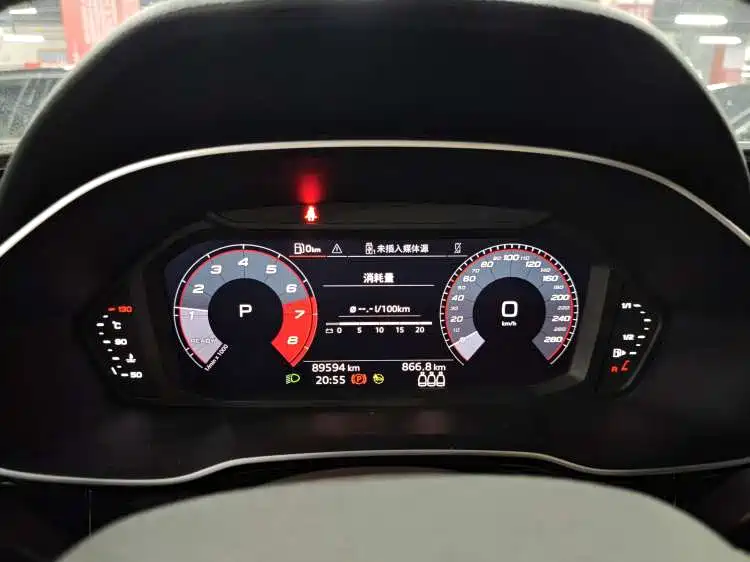 Audi Q3 2024 35 TFSI Progressive Sport фото 20