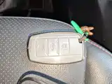 Photo 17 - Changan CS75