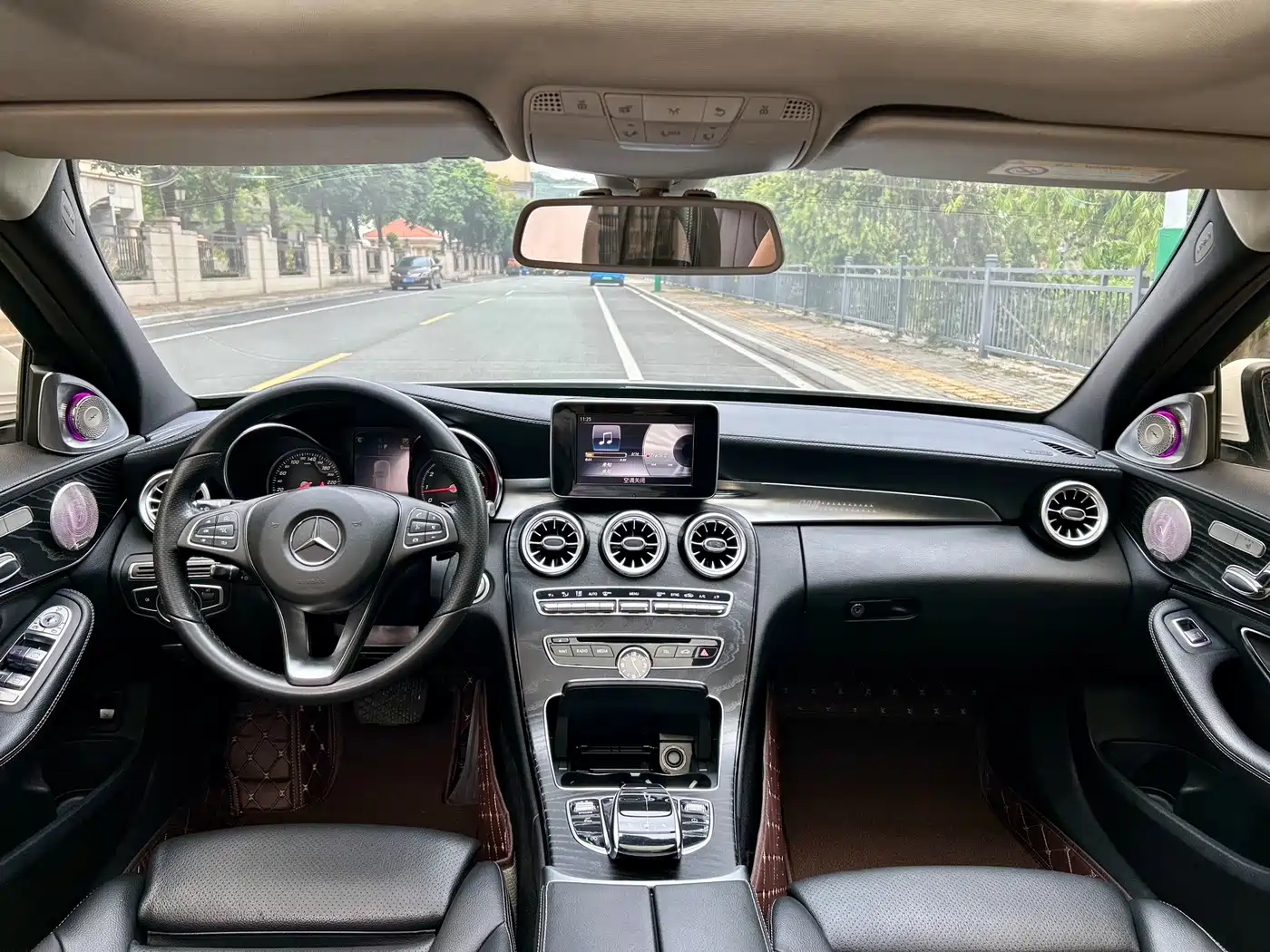 Mercedes-Benz C-Class 2018 C 200 L Sport Achievement Special Edition фото 11