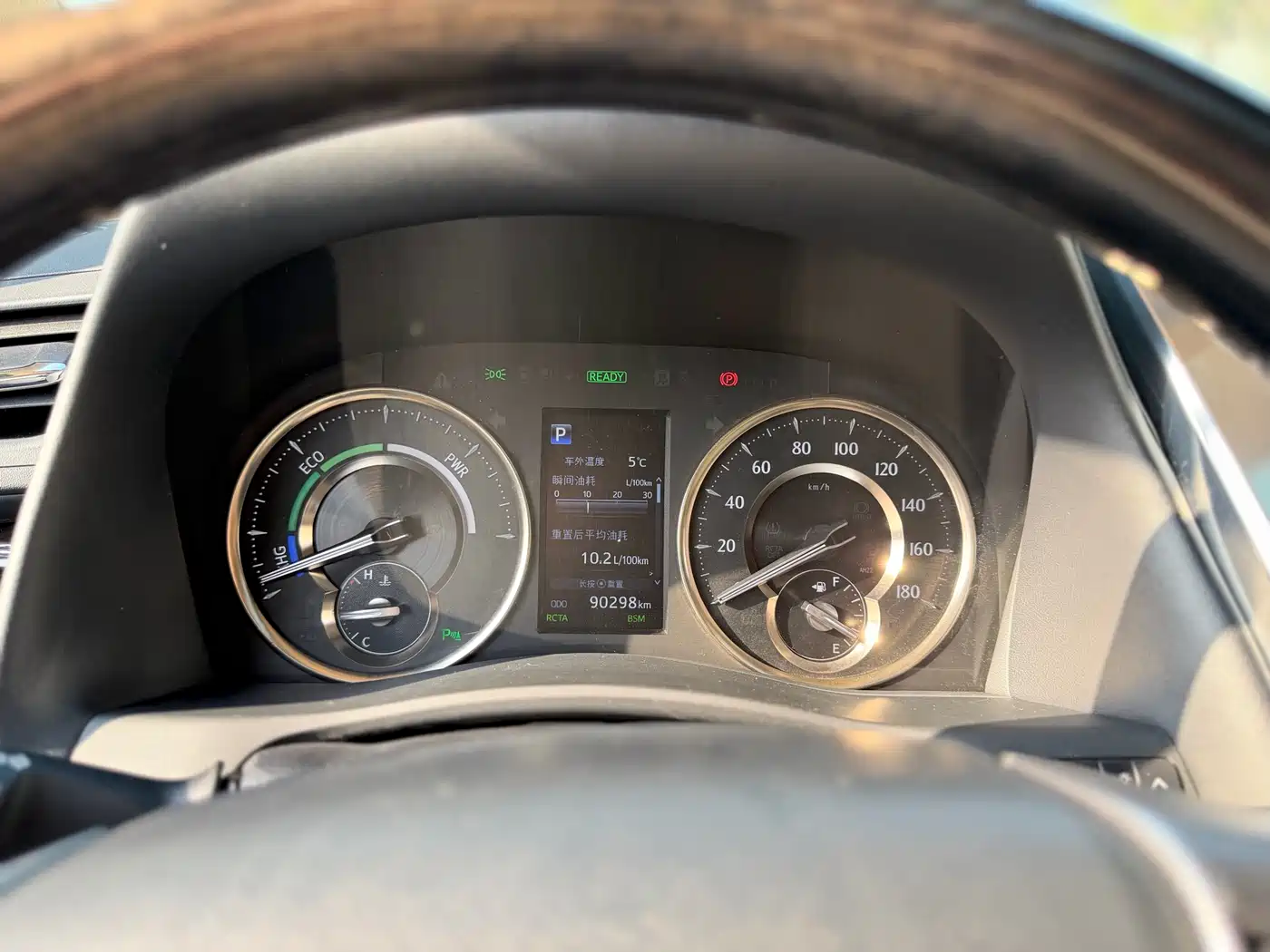 Toyota Vellfire 2019 Hybrid 2.5L HV Premium Edition фото 8