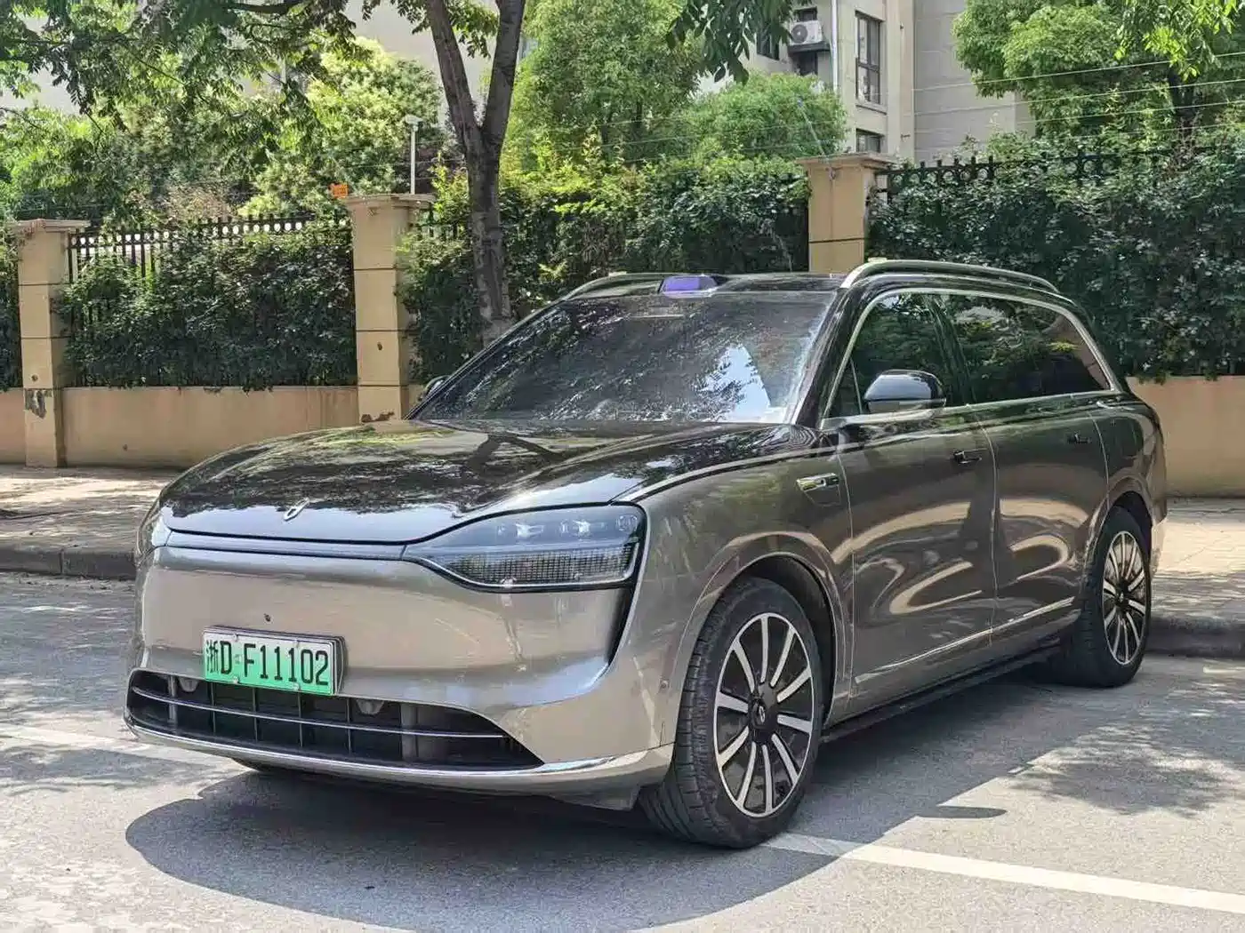 AITO Wenjie AITO M9 2024 Extended Range Ultra 42kWh 6-Seater