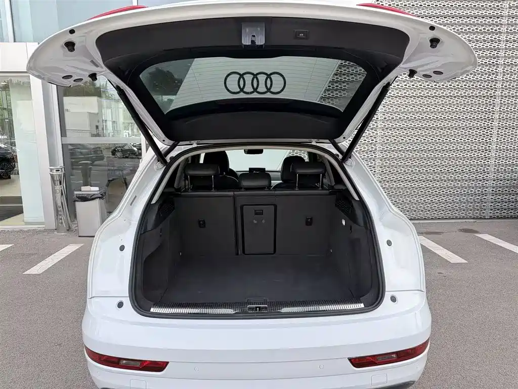Audi Q3 2017 35 TFSI Fashion фото 9
