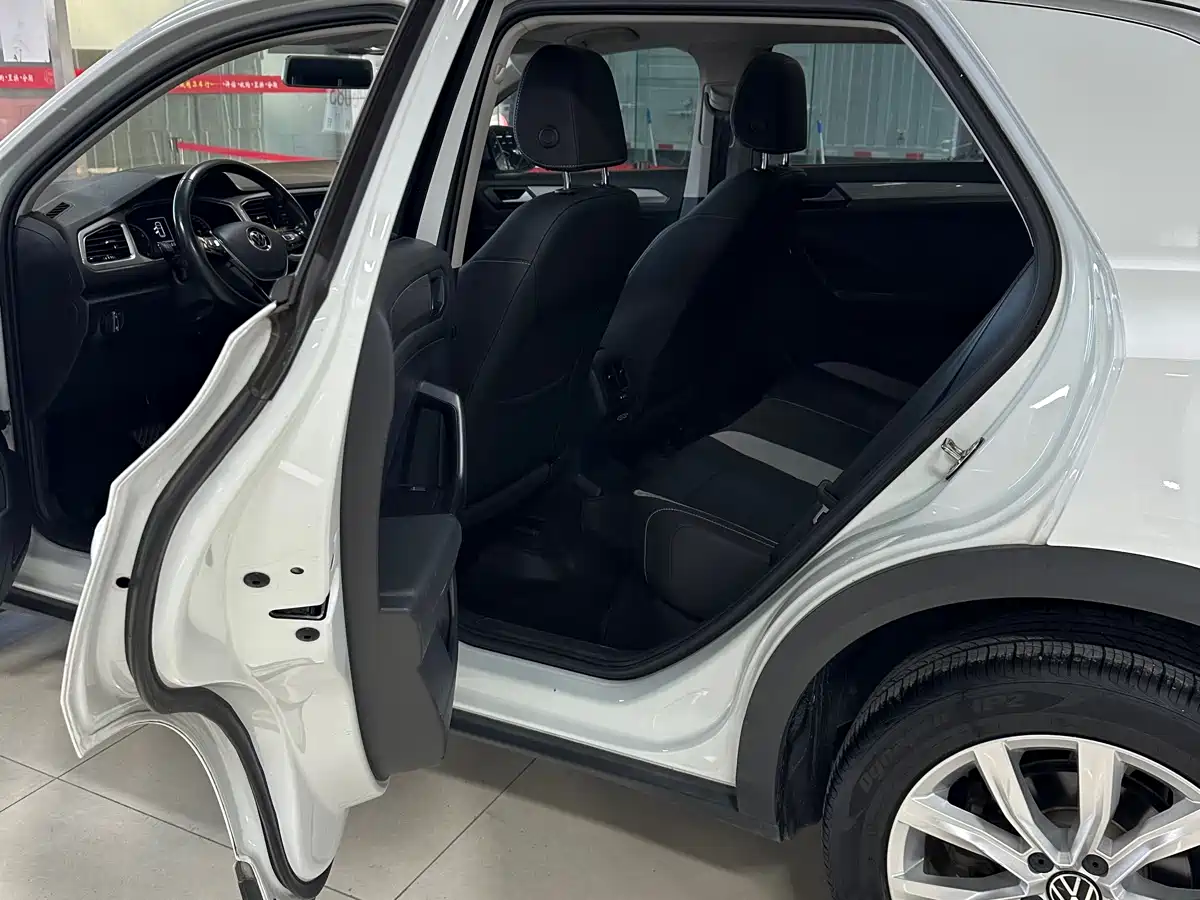 Volkswagen T-ROC 2022 280TSI DSG 2WD Elite PLUS фото 8
