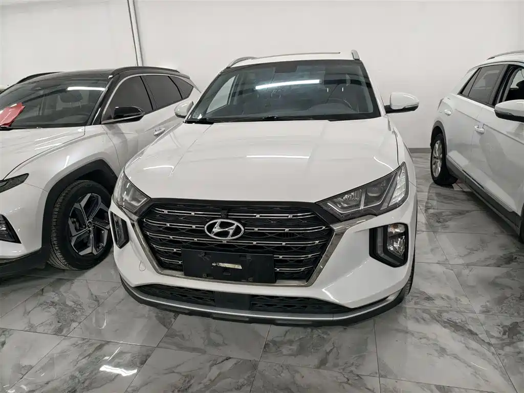Hyundai Tucson 2020 280TGDi 2WD GLS Smart Connect Edition China VI фото 4