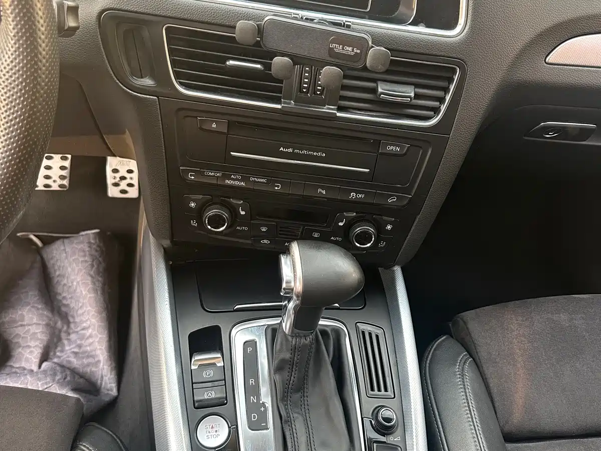 Audi Q5 2011 2.0TFSI Dynamic фото 7