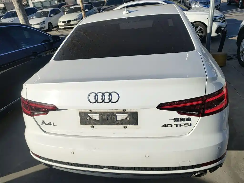 Audi A4L 2018 30th Anniversary 40 TFSI Fashion фото 6