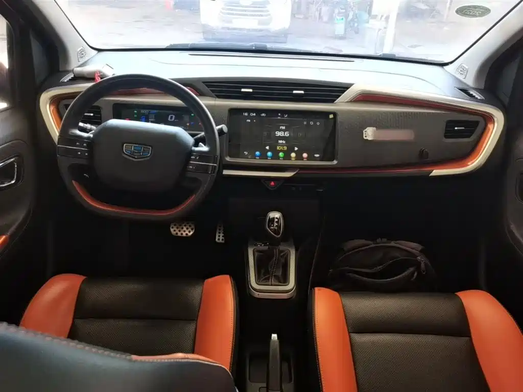 Geely Yuanjing X1 2018 2017 1.3L Auto Player Edition