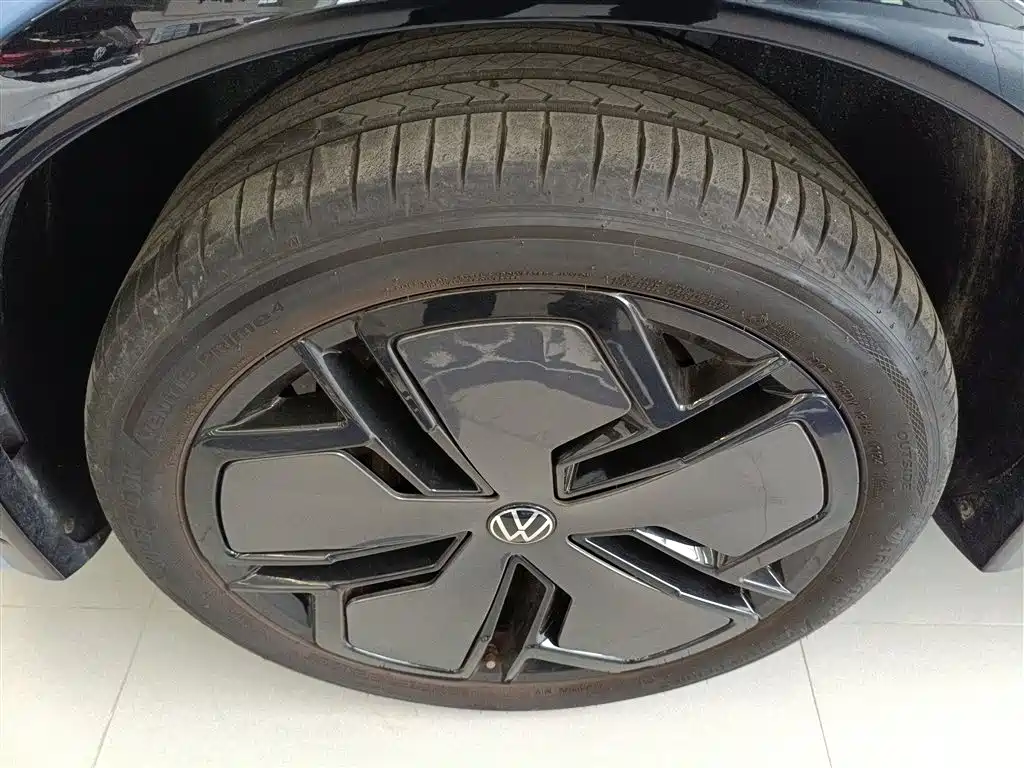 Volkswagen Tiguan L 2024 PRO 380TSI 4WD R-Line Premium Edition фото 23
