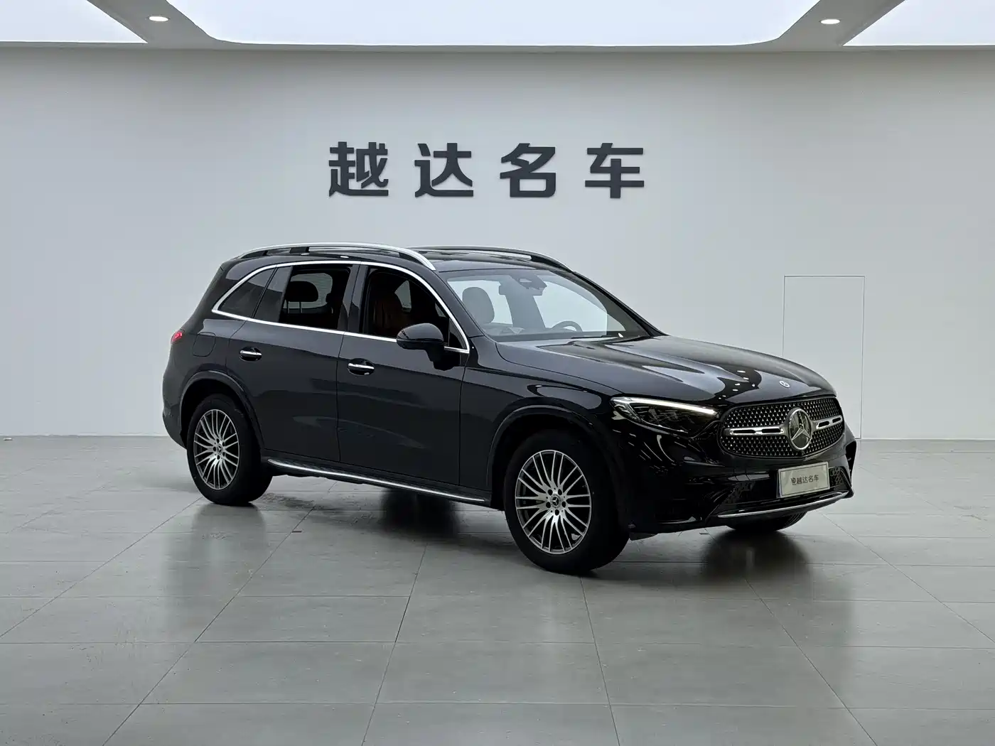 Mercedes-Benz GLC 2024 GLC 300 L 4MATIC Dynamic 5-seater фото 3
