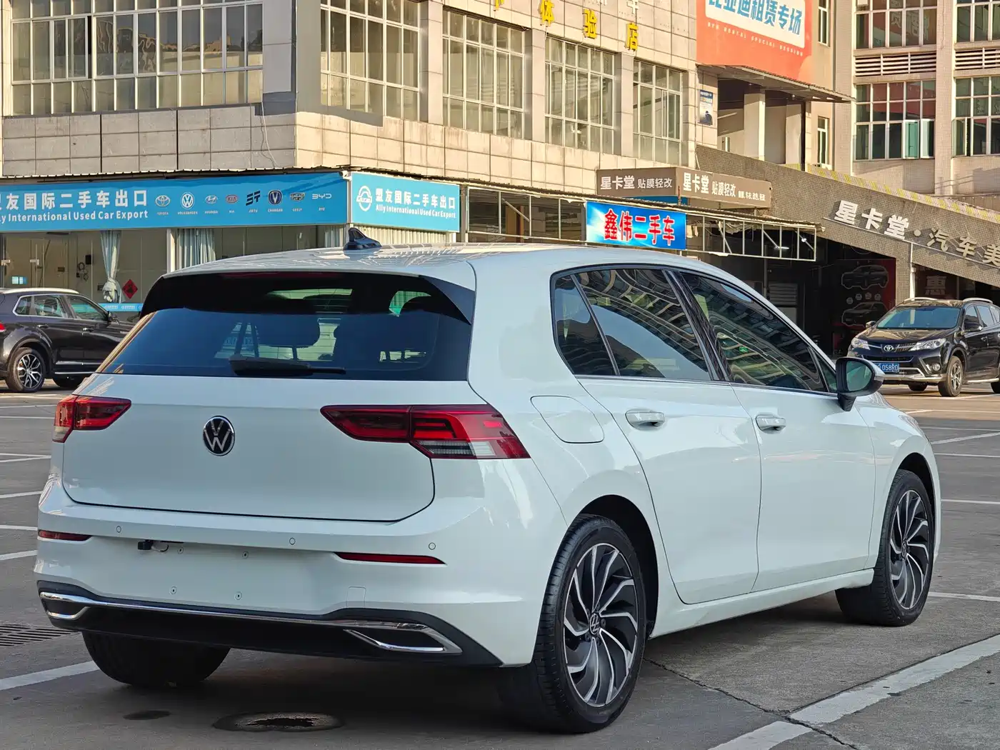 Volkswagen Golf 2021 280TSI DSG Pro фото 17