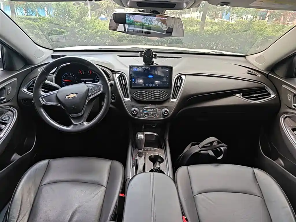 Chevrolet Malibu XL 2017 1.5T Auto Sport Edition фото 10