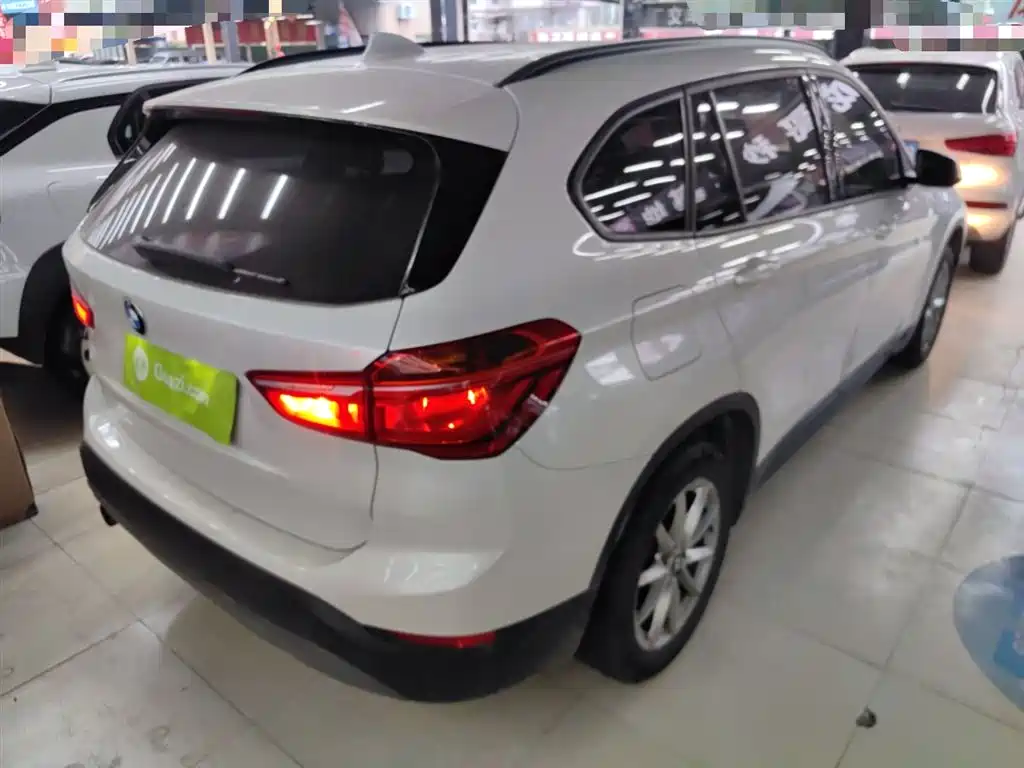 BMW X1 2019 sDrive18Li Fashion Model фото 5
