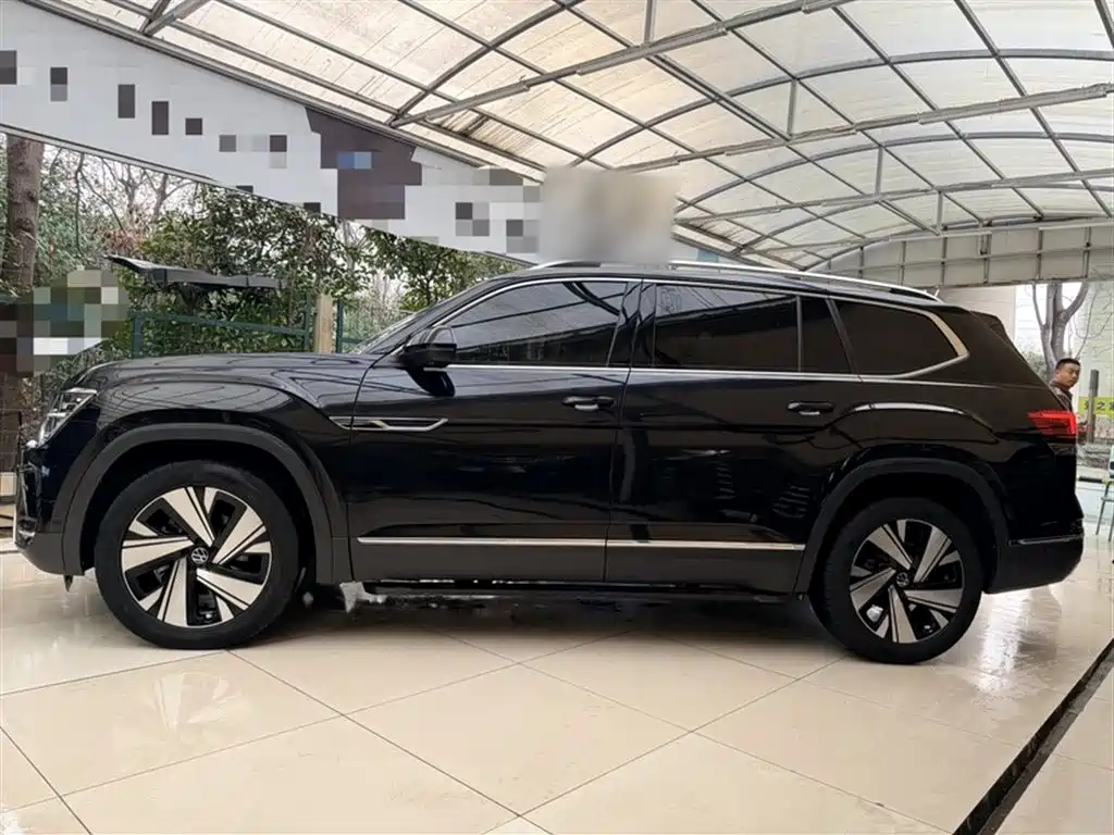 Volkswagen Teramont 2023 380TSI AWD Premium Luxury Edition фото 12