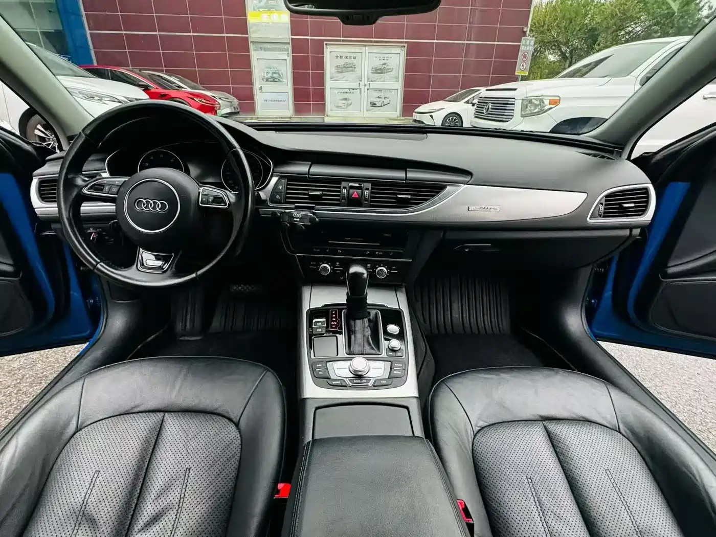 Audi A6 (Import) 2015 3.0T allroad quattro фото 5