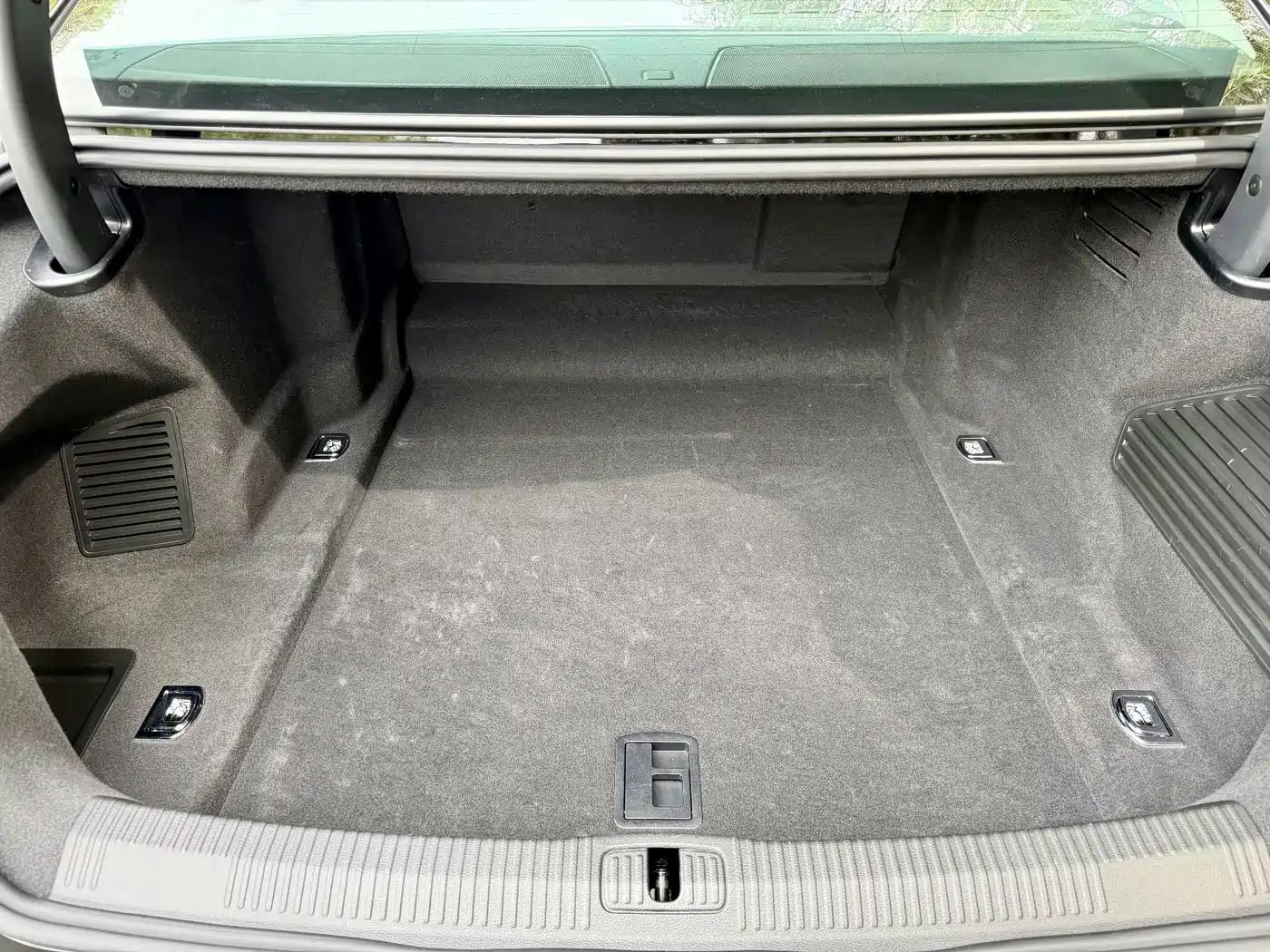 Audi A8 2023 2023 A8L 45 TFSI quattro Luxury
