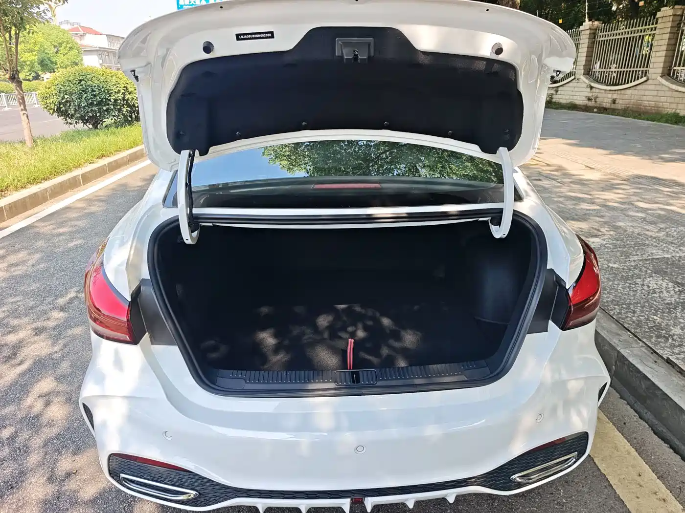 MG MG5 2025 2026 180DVVT Global Pioneer Edition