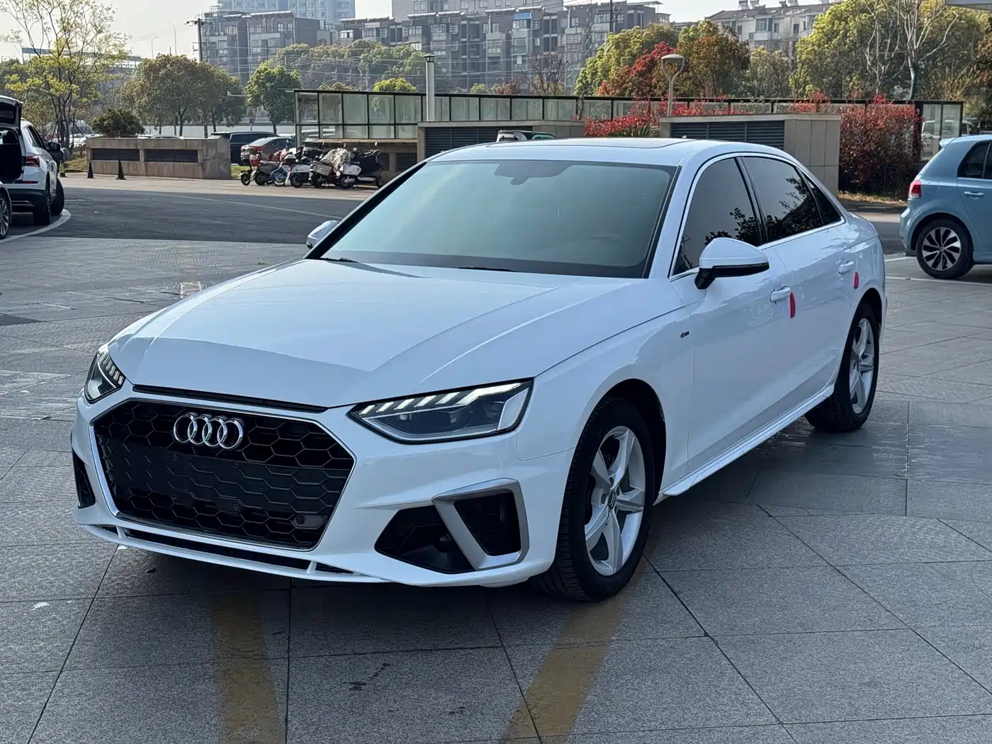 Audi A4L 2020 35 TFSI Fashion Dynamic Edition