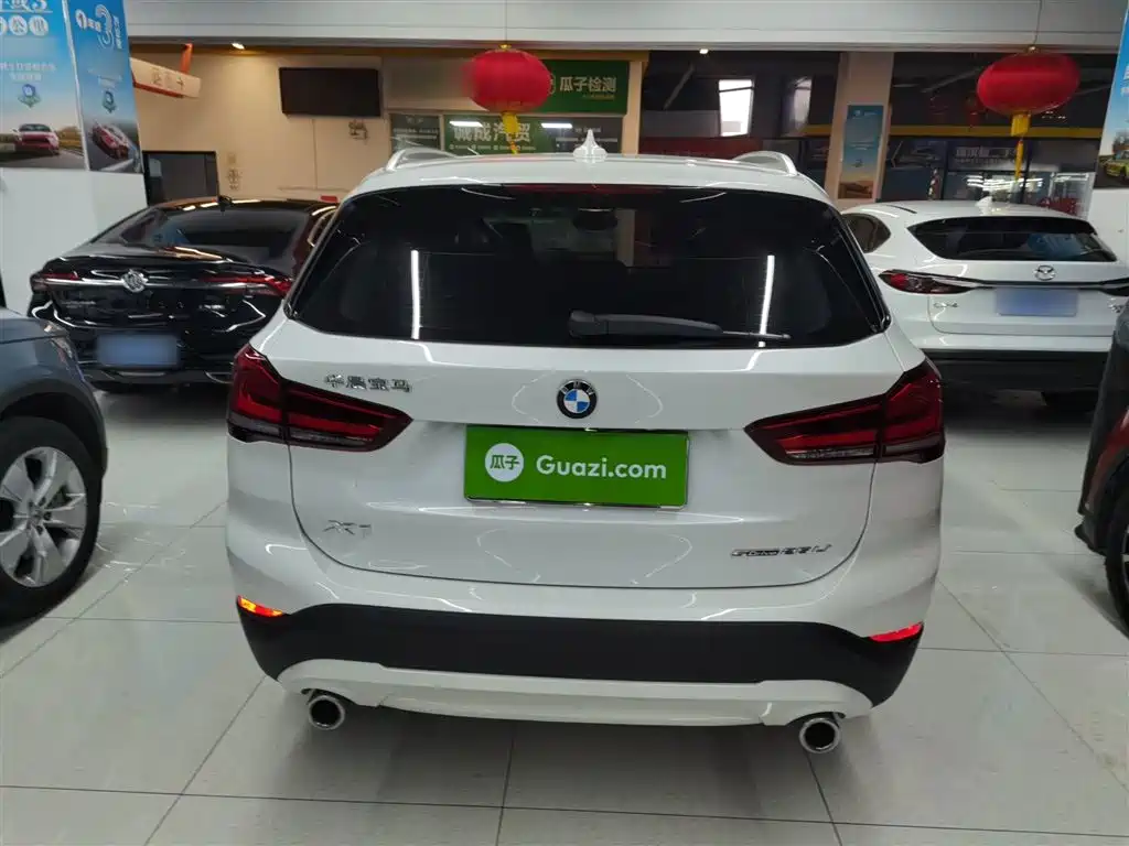 BMW X1 2022 sDrive25Li Leading фото 4