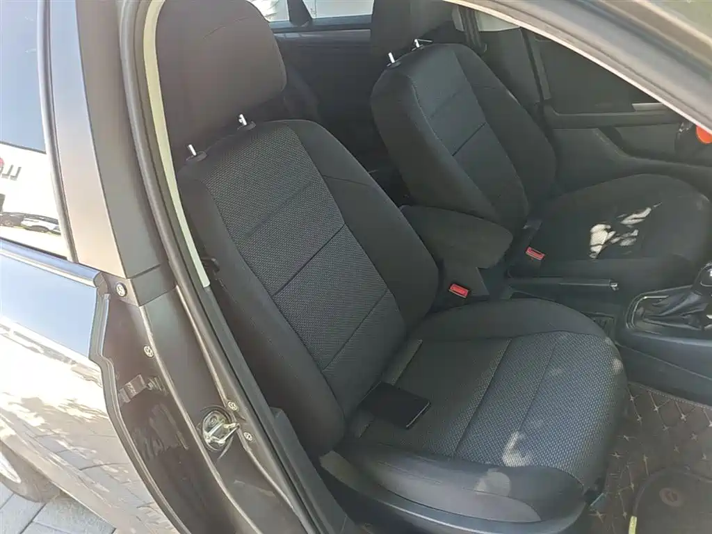 Volkswagen Bora 2016 Model 1.6L Automatic Fashion фото 25