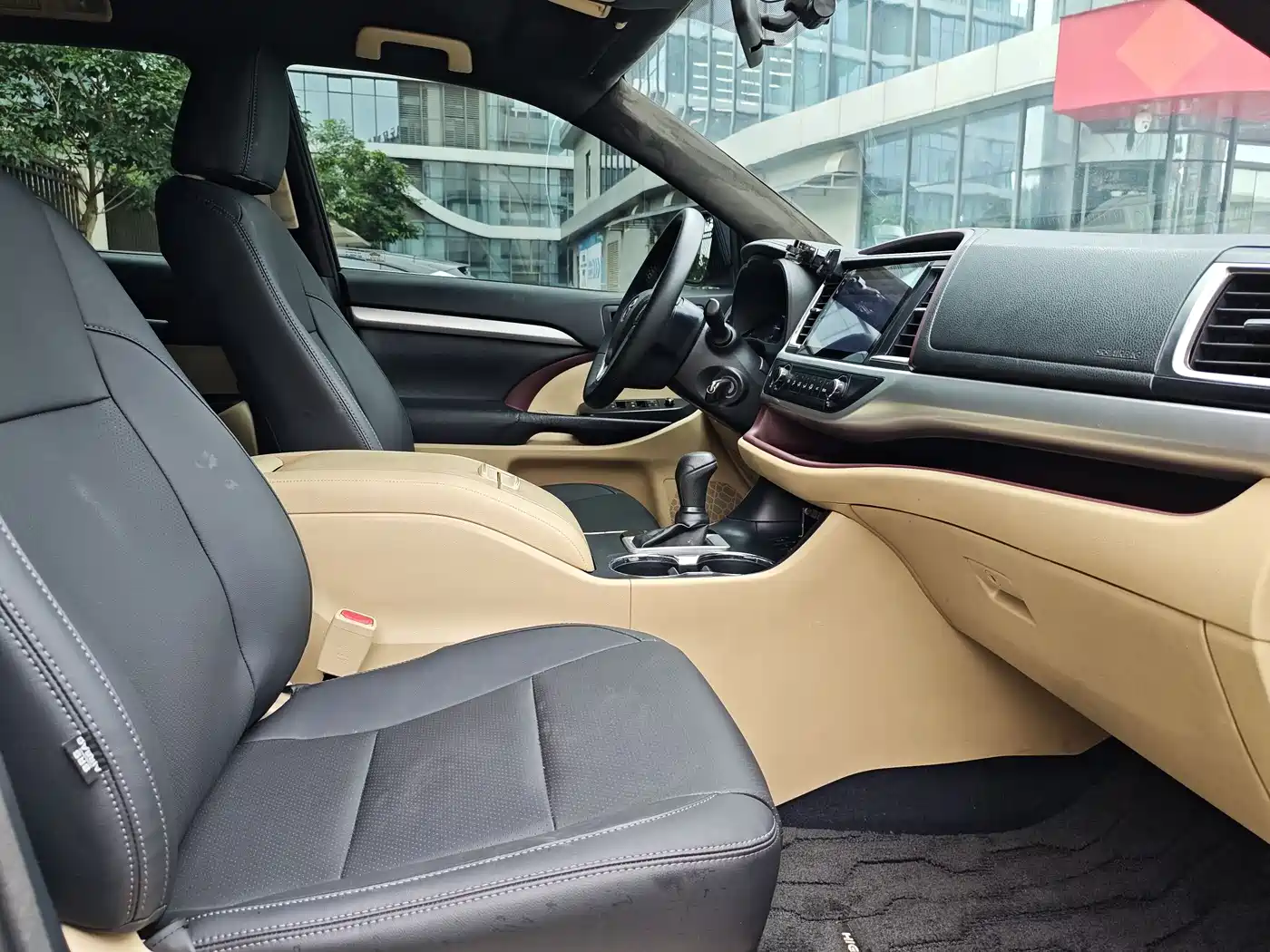 Toyota Highlander 2015 2.0T AWD Elite Edition 7-seater фото 16