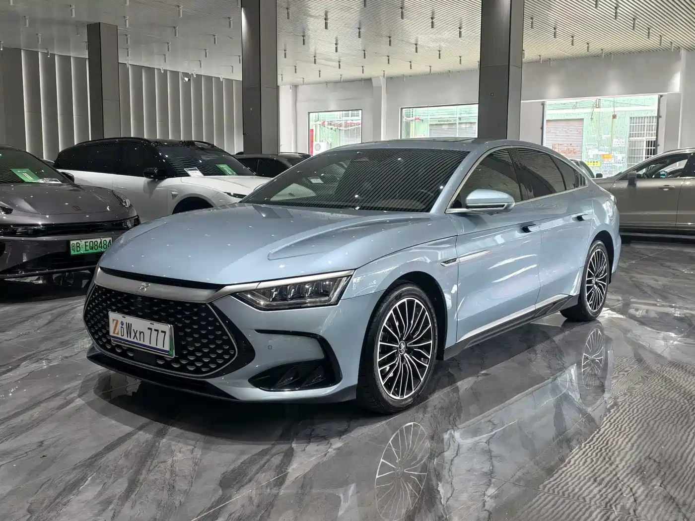 BYD Han 2023 DM-i Champion Edition 121KM Honor