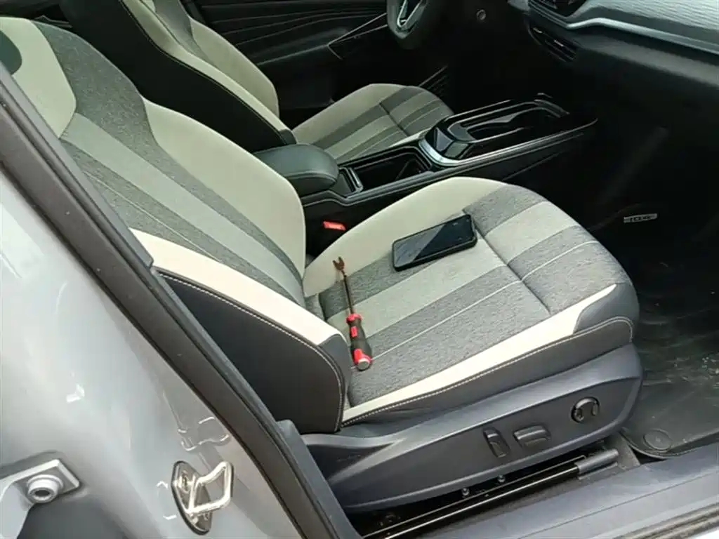 Volkswagen ID.4 CROZZ 2022 Model Year Pure Enjoyment Limited Edition фото 25