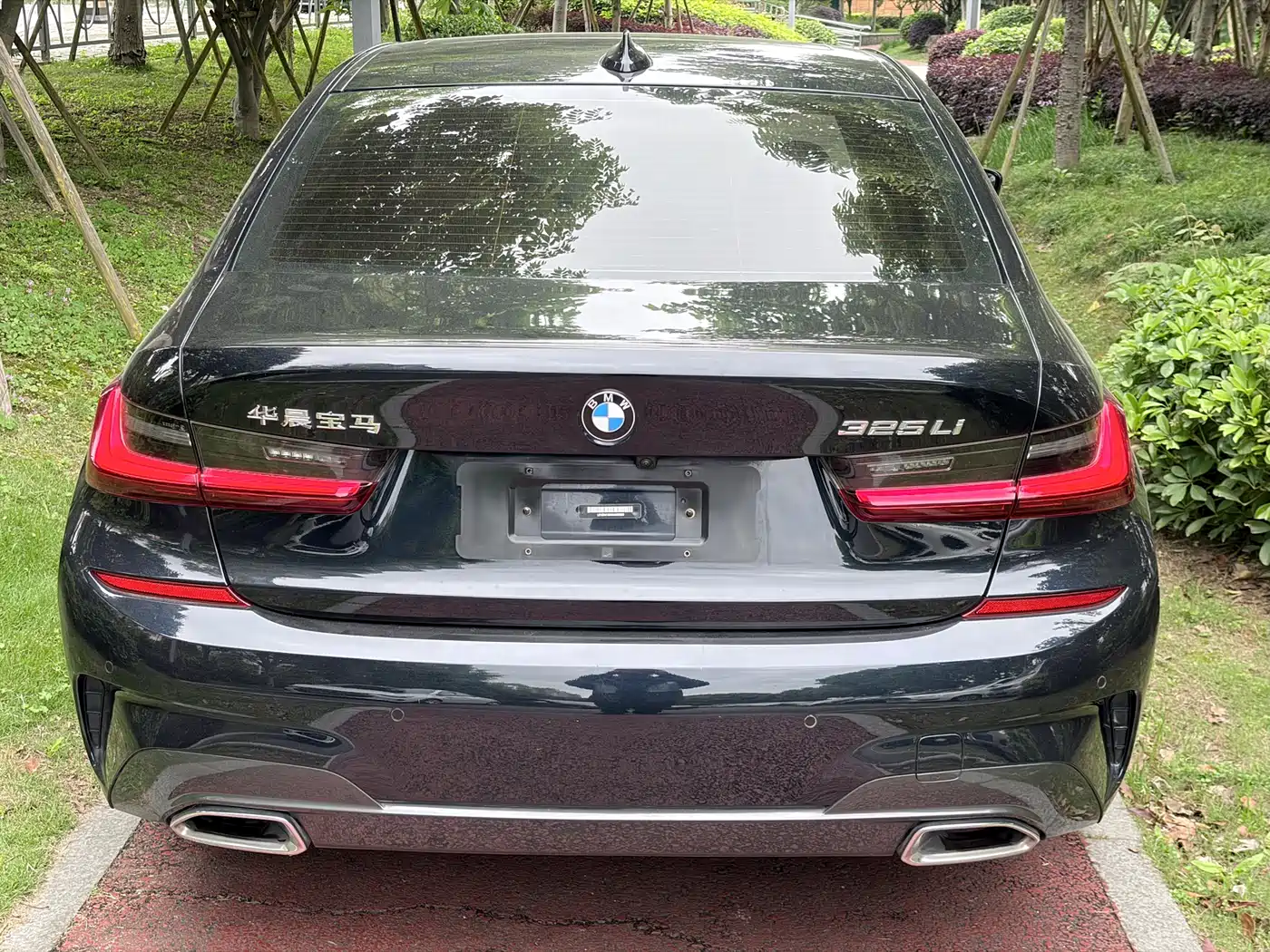 BMW 3-SERIES