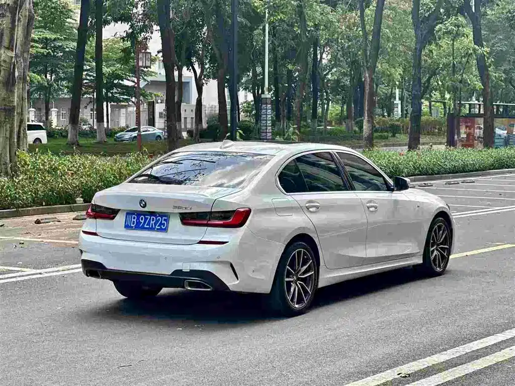 BMW 3 Series 2021 320Li M Sport Package фото 4