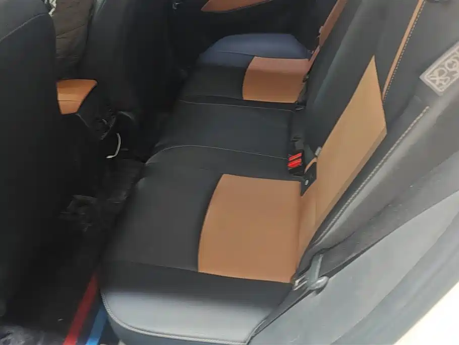 Toyota Frontlander 2024 2.0L Smart Hybrid Dual Engine Luxury Edition фото 11