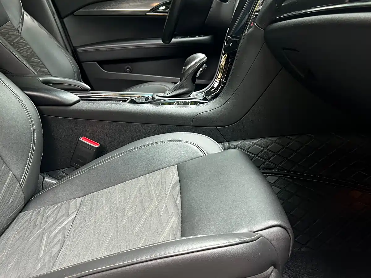 Cadillac ATS-L 2017 28T Technology фото 5