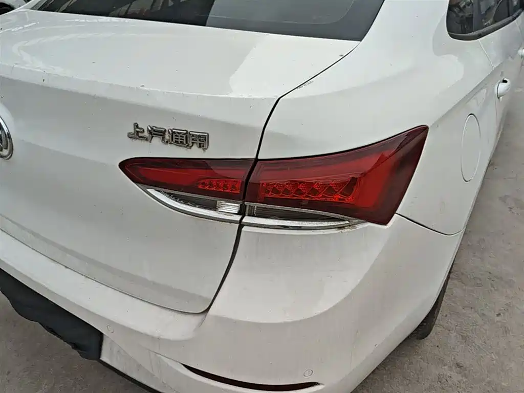 Buick Excelle 2018 18T Automatic Elite фото 8