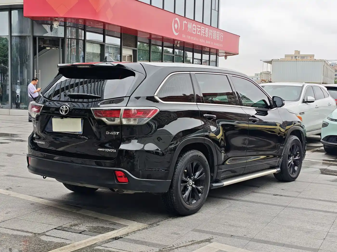 Toyota Highlander 2015 2.0T AWD Elite Edition 7-seater фото 6