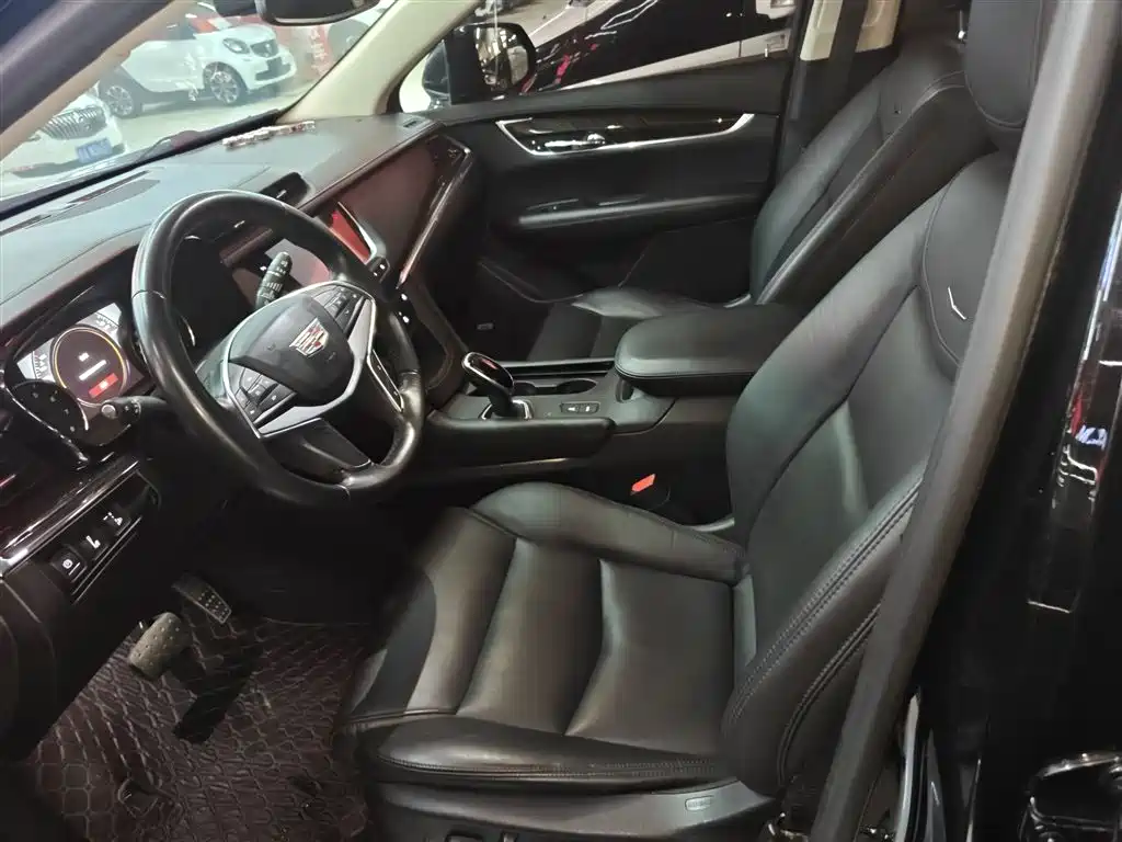 Cadillac XT5 2018 25T Luxury фото 7