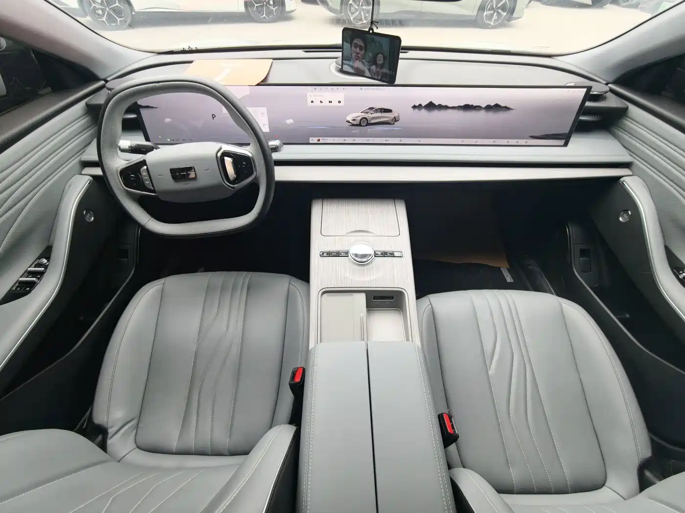 Geely Galaxy Galaxy E8 2024 2024 550km RWD MAX