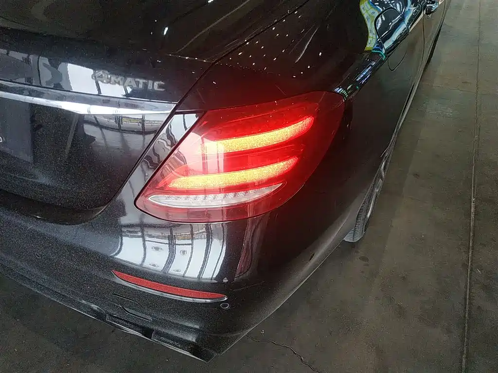 Mercedes-Benz E-Class 2016 E 300 L Sport Luxury фото 24