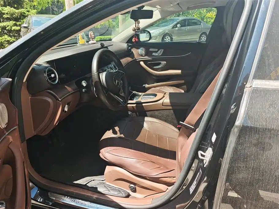 Mercedes-Benz E-Class 2021 E 300 L Luxury фото 9