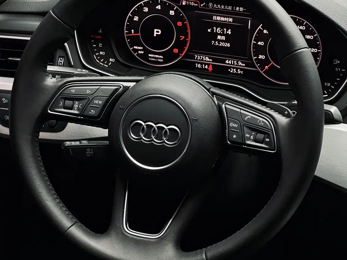 Audi A4L 2018 30th Anniversary 40 TFSI Fashion фото 4