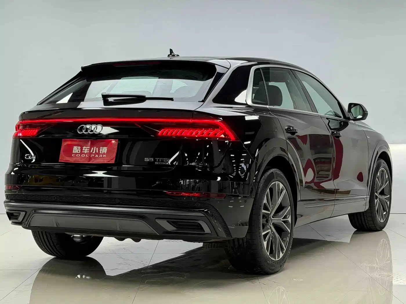 Audi Q8 2024 2023 55 TFSI Luxury Sport