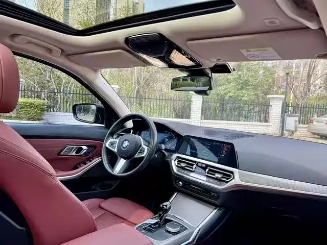 BMW 3 Series 2022 325i M Sport Package фото 6