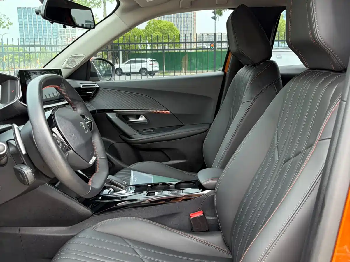 Peugeot 2008 2022 230THP THE ONE фото 6