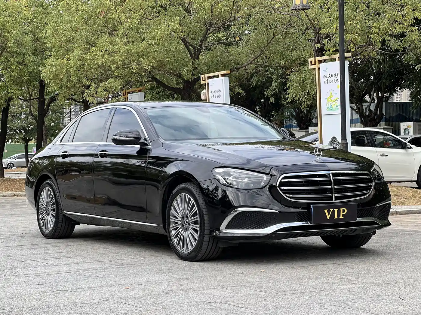Mercedes-Benz E-Class 2023 Facelift E 300 L Fashion фото 9