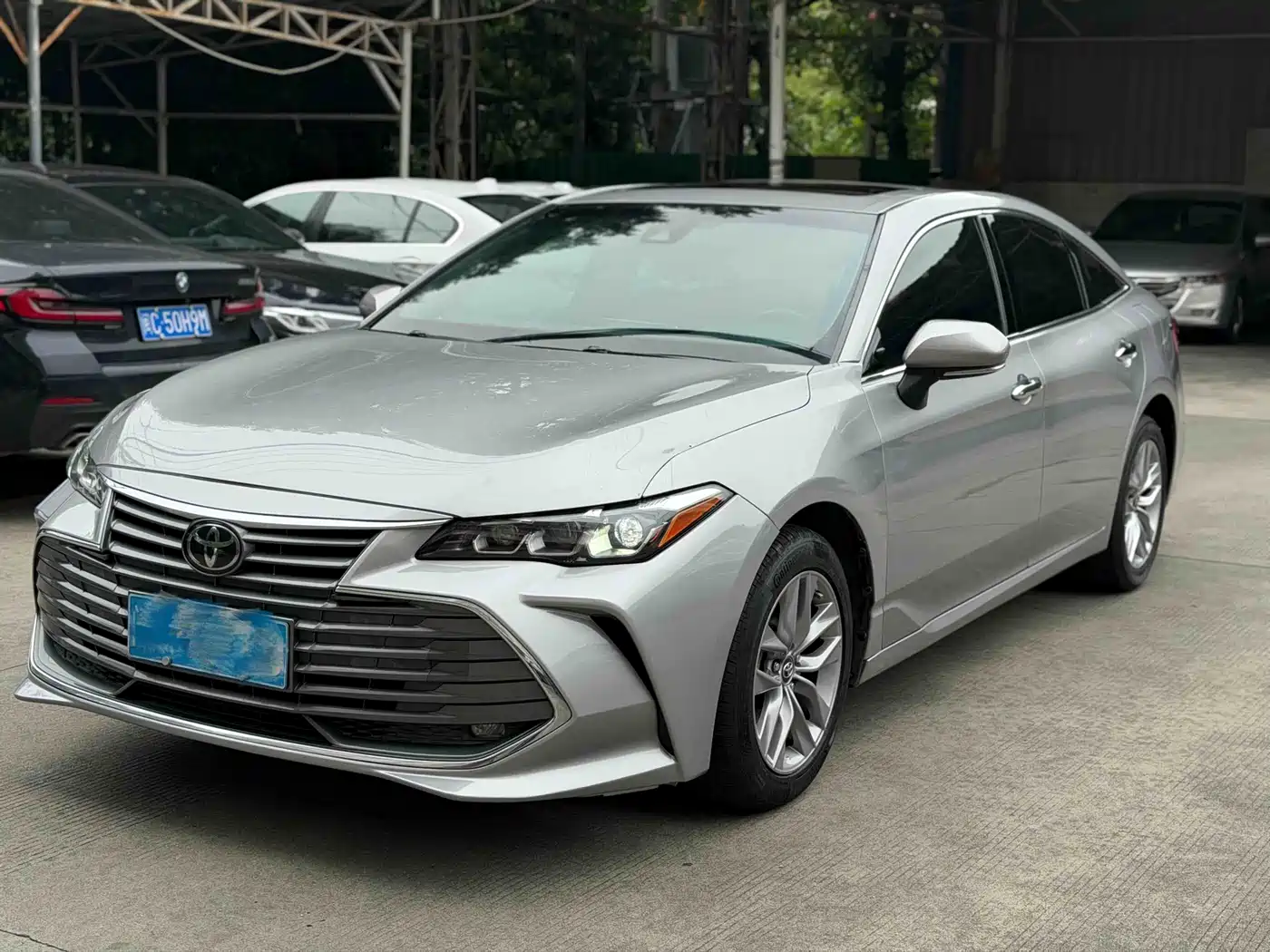 Toyota Avalon 2019 2.0L Luxury Edition (China VI)
