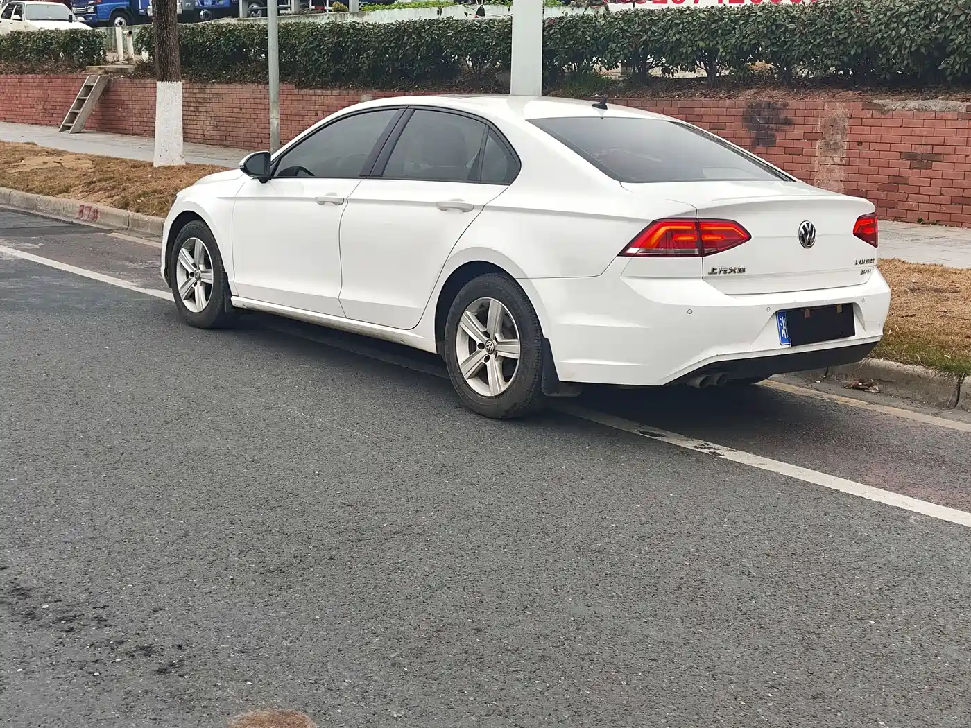 Volkswagen Lamando 2018 230TSI DSG Trend Edition фото 8