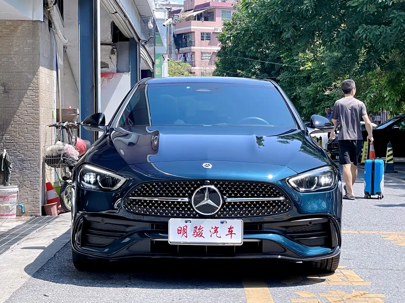 MERCEDES-BENZ CLASS C