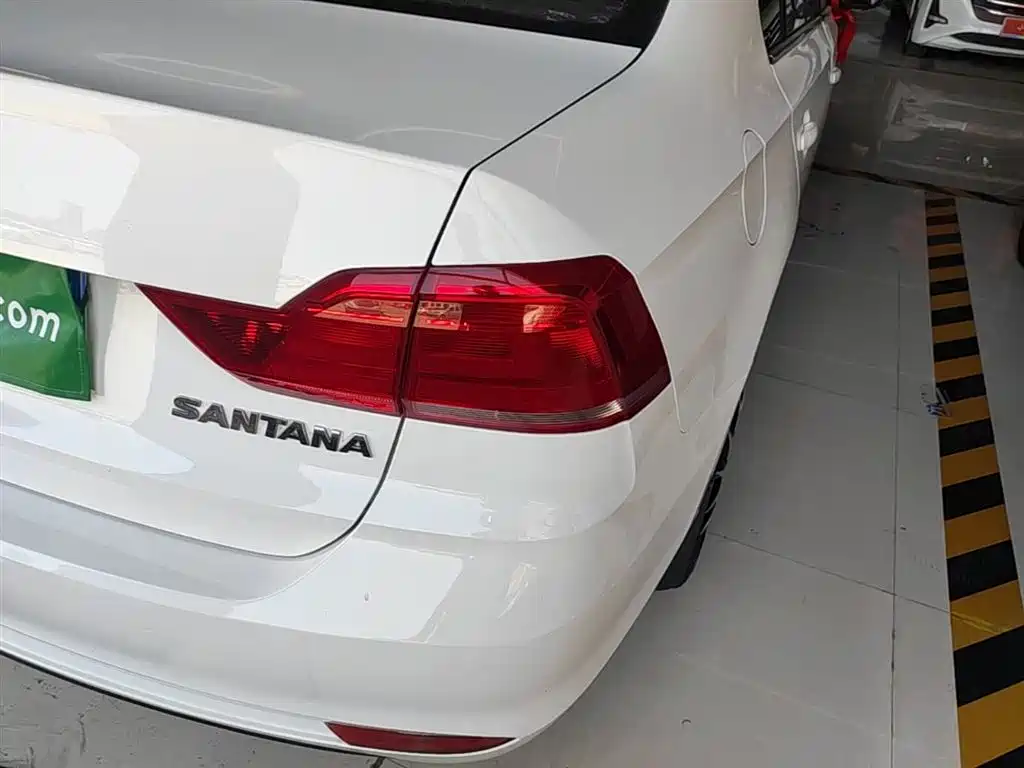 Volkswagen Santana 2018 1.5L Manual Trend Edition фото 8