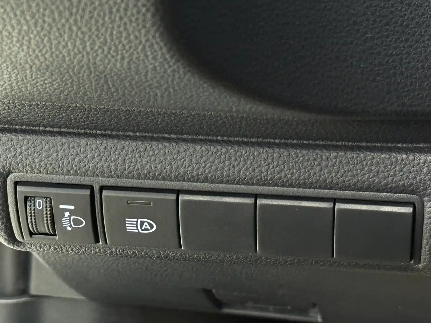 Toyota Corolla 2021 1.2T S-CVT Elite PLUS Edition фото 16