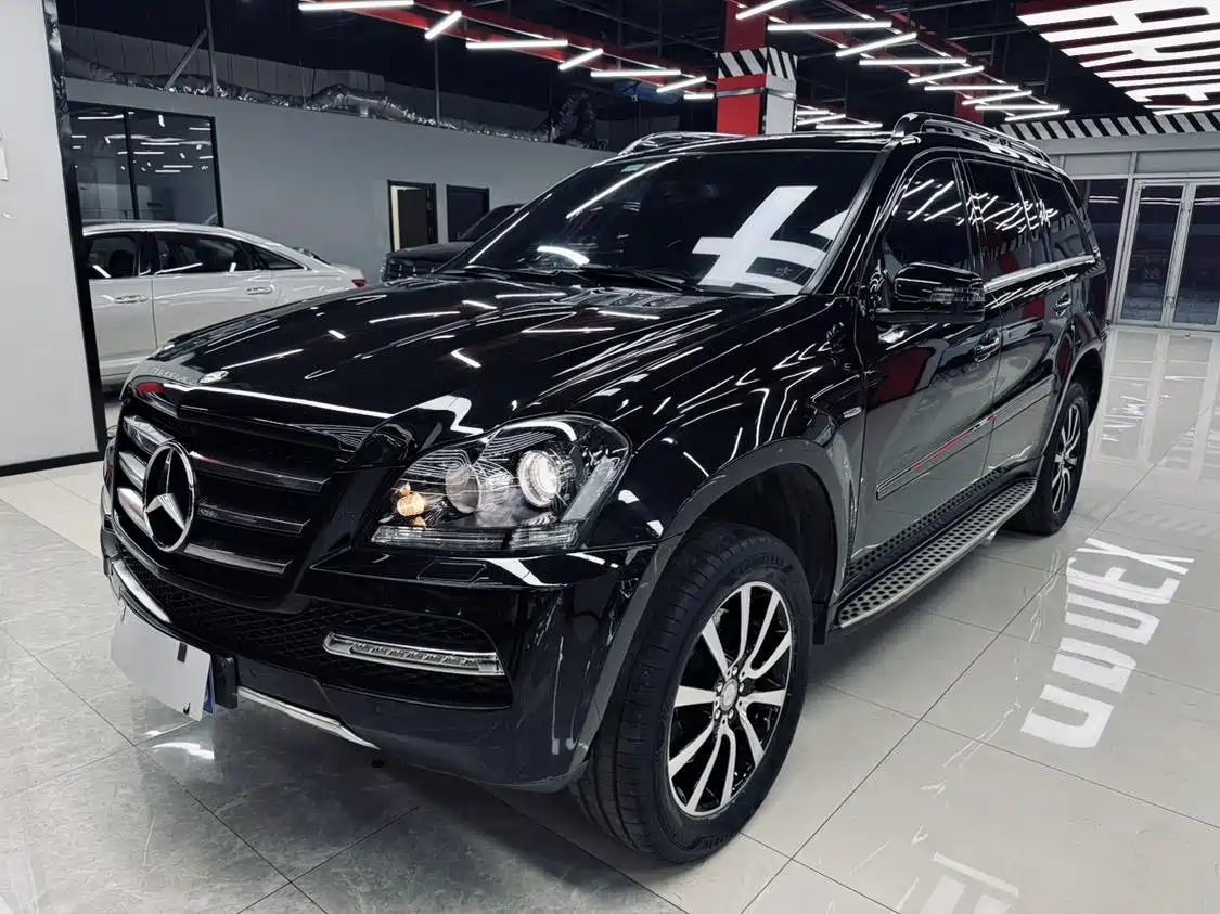 Mercedes-Benz GL-Class 2011 GL 450 Prestige Grand Edition фото 8