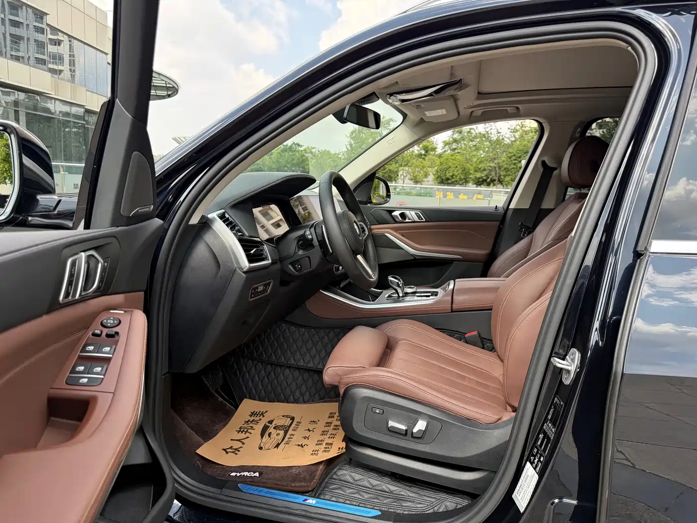 BMW X5 (Import) 2020 xDrive40i M Sport Package фото 4